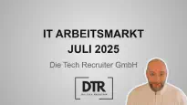 Schriftzug IT Arbeitsmarkt Juli 2025. Firma Die Tech Recruiter GmbH